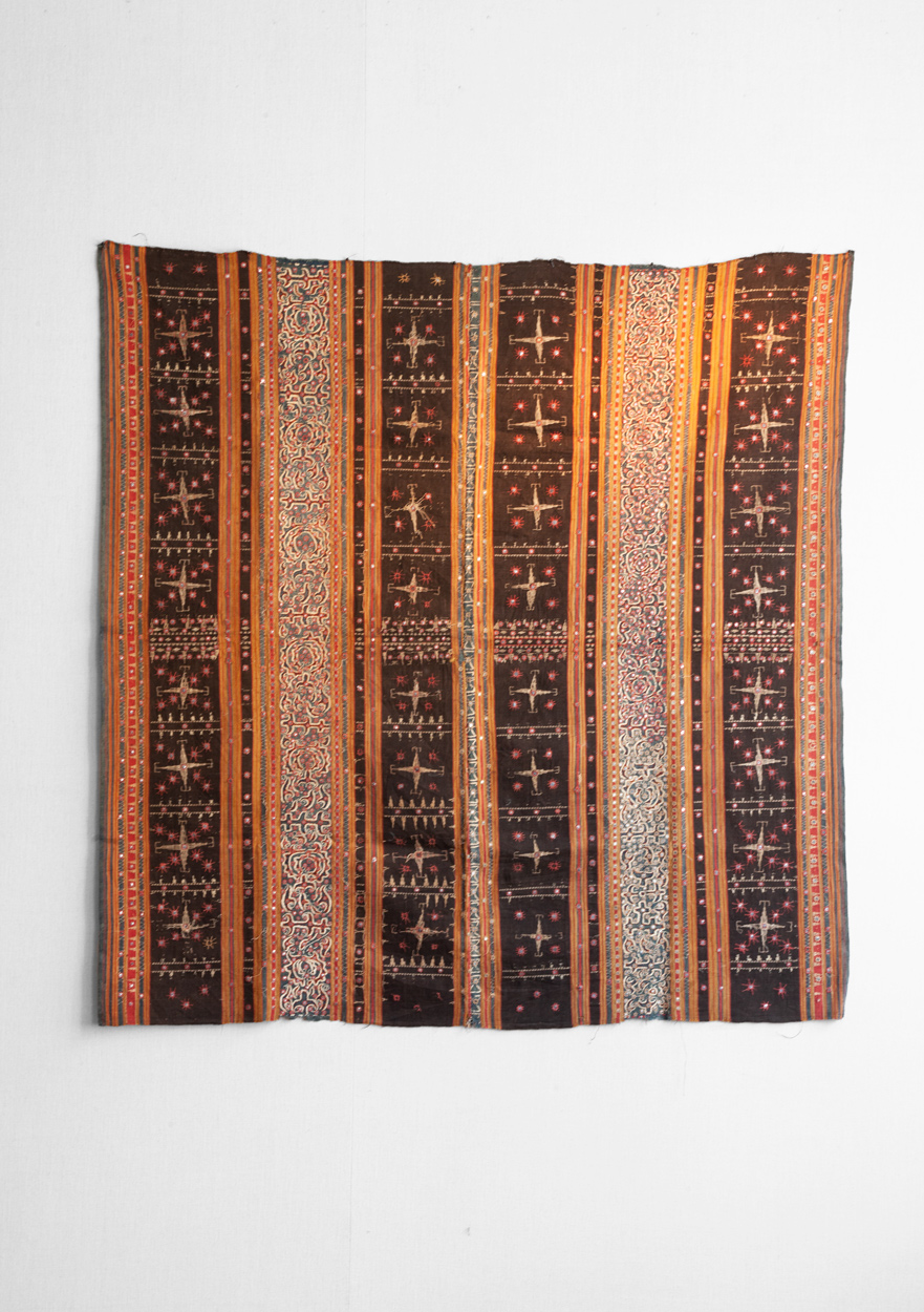 antique-textile-indonesia-peter-kammermann-interior-design-geneva