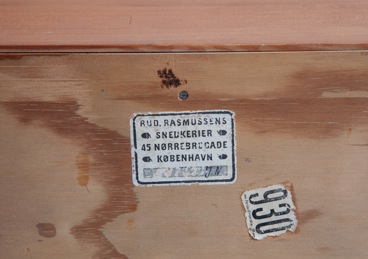 bibliotheque-morgens-koch-danemark-peter-kammermann-decorateur-carouge-geneve